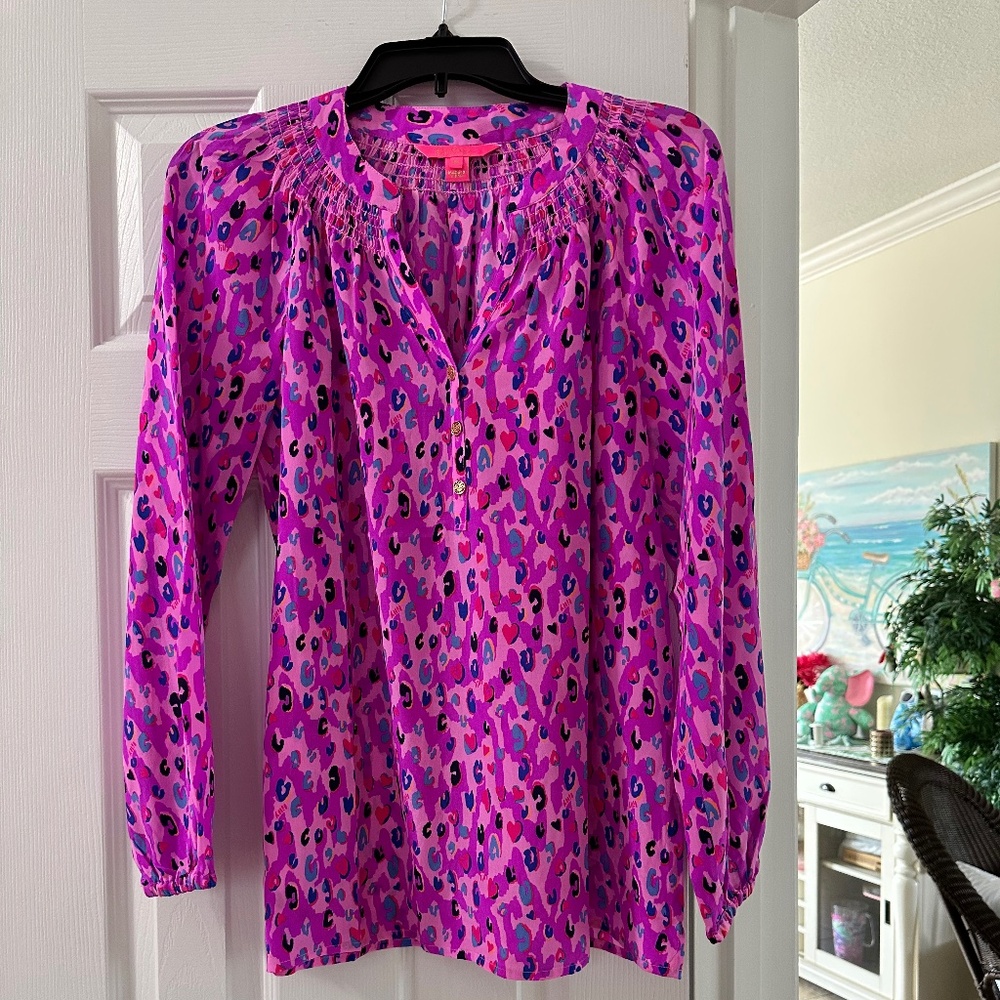 Lilly Pulitzer New without Tag  Elsa top (Never Worn) Size Medium